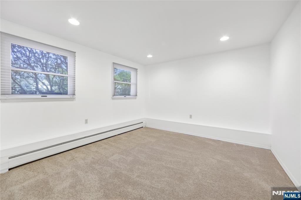 31 Virgil Road Norwood, NJ 07648 - Photo 28 of 38