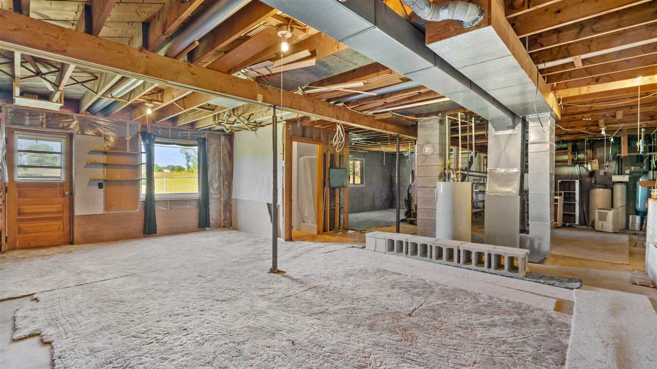 13386 Indian Road Kewadin, MI 49648 - Photo 15 of 32 1889826-14.JPG