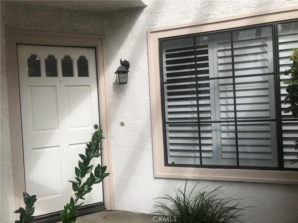 21 Silkberry Irvine, CA 92614 - Photo 2 of 18 a front view of a house with a yard