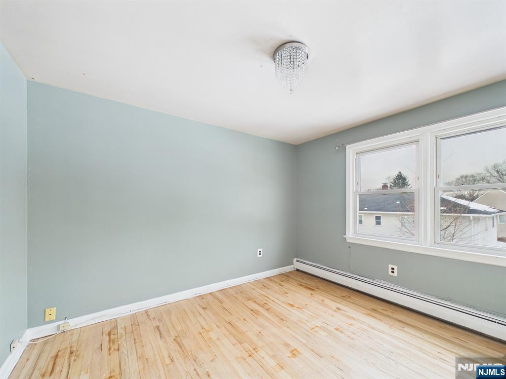 50 Hepburn Road Clifton, NJ 07012 - Photo 12 of 38