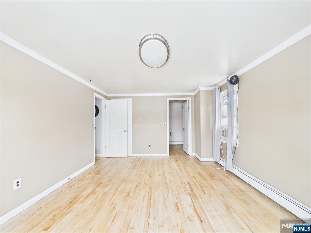 50 Hepburn Road Clifton, NJ 07012 - Photo 16 of 38