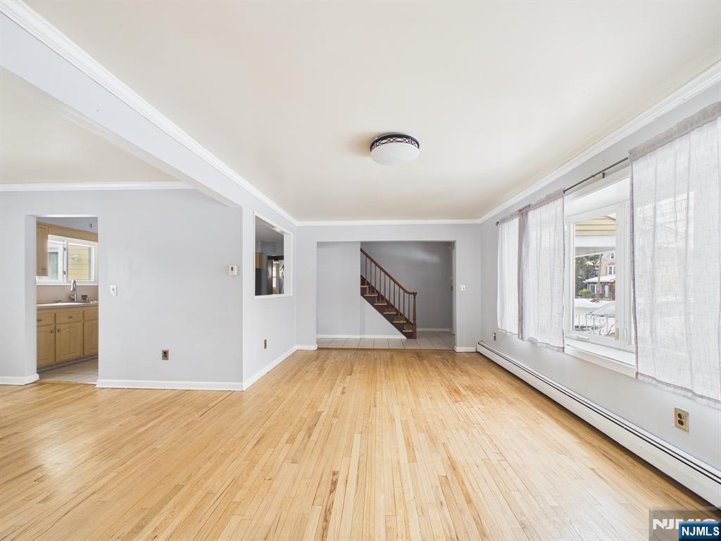 50 Hepburn Road Clifton, NJ 07012 - Photo 5 of 38