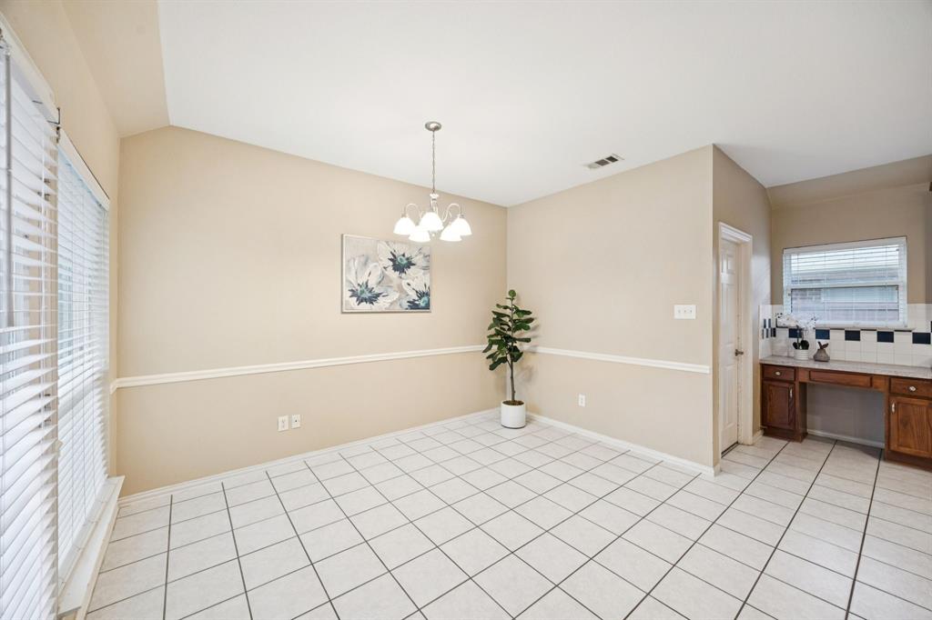 1516 High Country Lane Allen, TX 75002 - Photo 9 of 33 a very nice looking room with a large window