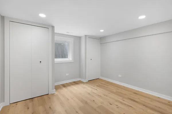 $649,900 | 1008 West Ash Drive, Mount Prospect, IL 60056