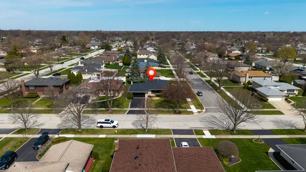 $649,900 | 1008 West Ash Drive, Mount Prospect, IL 60056