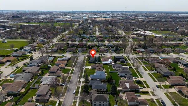 $649,900 | 1008 West Ash Drive, Mount Prospect, IL 60056