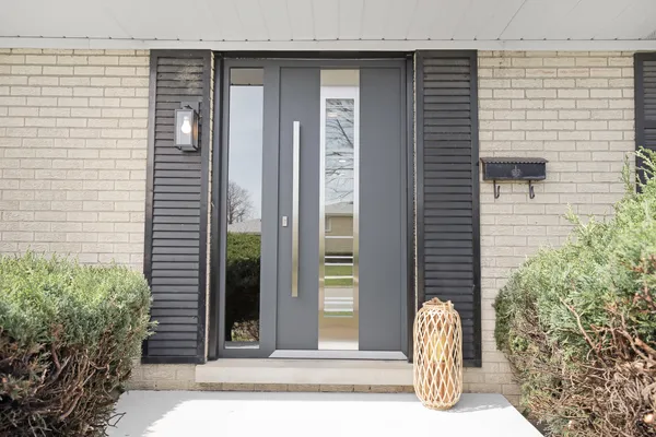 $649,900 | 1008 West Ash Drive, Mount Prospect, IL 60056