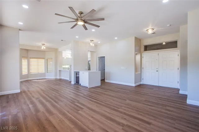 $3,300 | 2660 Crown Ridge Drive, Las Vegas, NV 89134