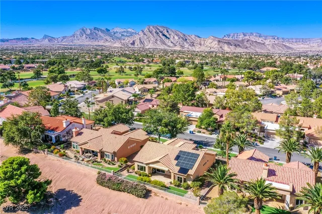 $3,300 | 2660 Crown Ridge Drive, Las Vegas, NV 89134