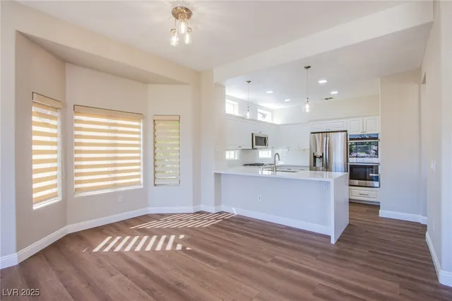 $3,300 | 2660 Crown Ridge Drive, Las Vegas, NV 89134