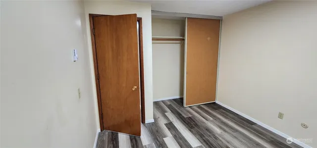 $1,460 | 624 West Cedar Street, Unit 11, Shelton, WA 98584