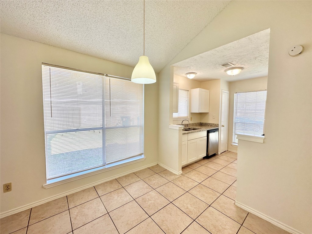 13753 Sablecrest Drive Houston, TX 77014 - Photo 2 of 12