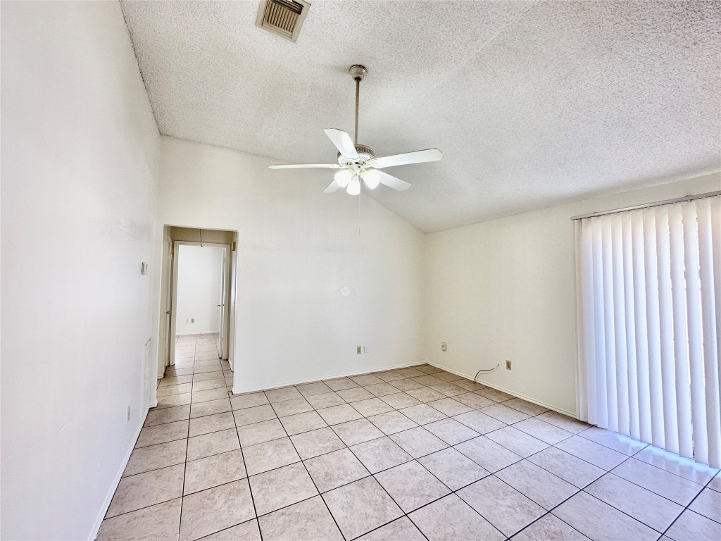 13753 Sablecrest Drive Houston, TX 77014 - Photo 5 of 12