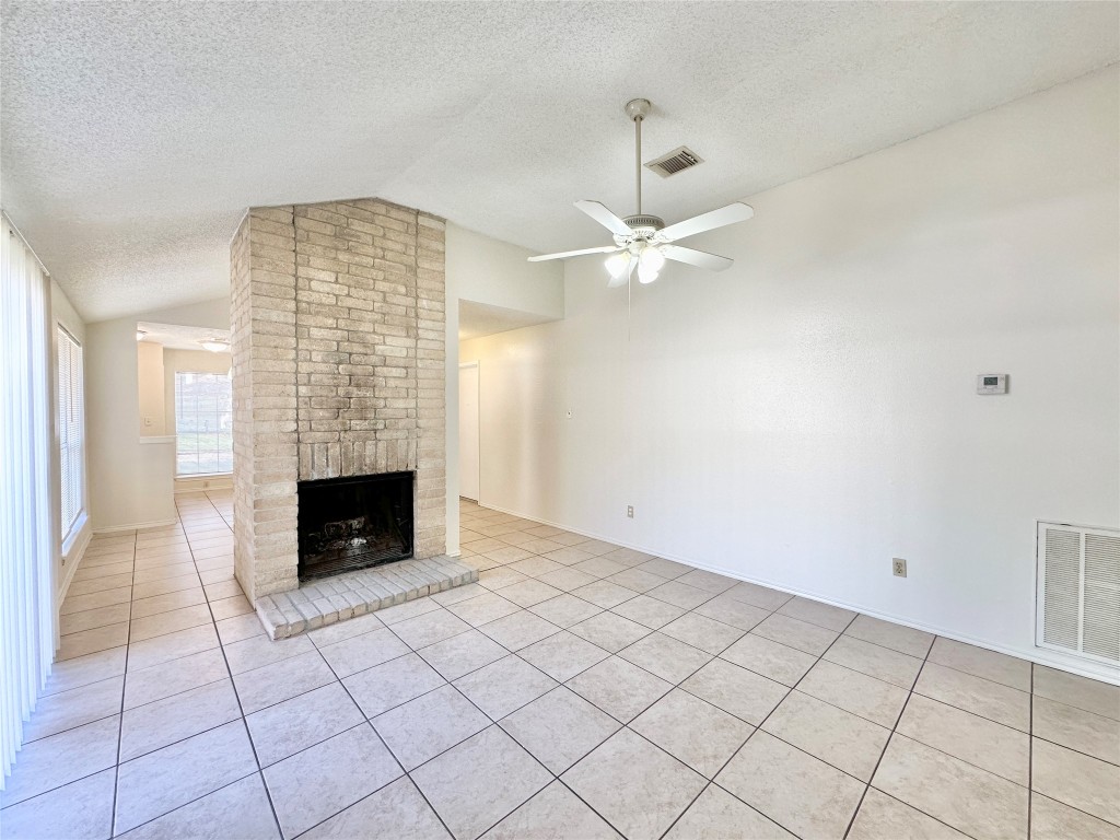 13753 Sablecrest Drive Houston, TX 77014 - Photo 7 of 12