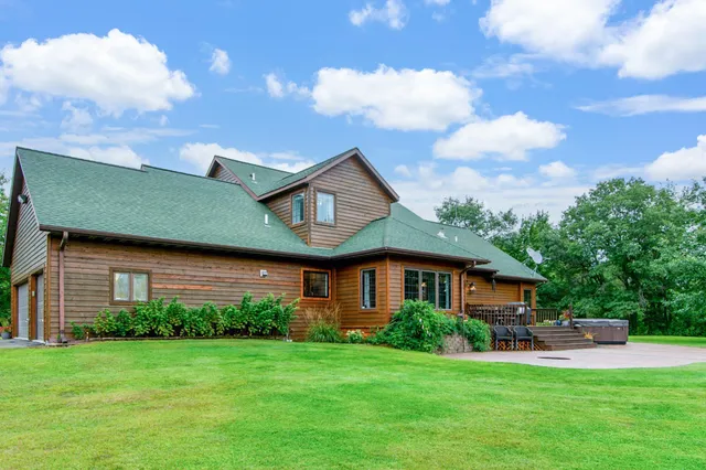 $785,000 | 41844 255th Place, McGregor, MN 55760