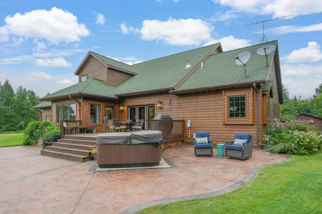 $785,000 | 41844 255th Place, McGregor, MN 55760