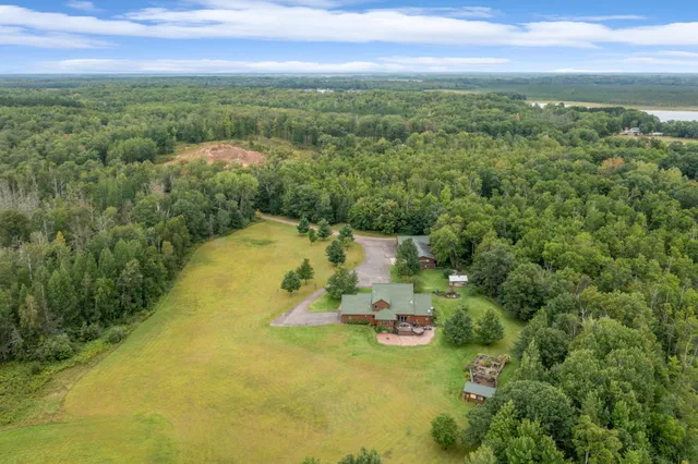 $785,000 | 41844 255th Place, McGregor, MN 55760