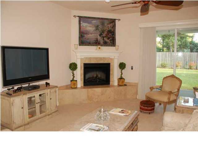 3744 Bay Tree Road Lynn Haven, FL 32444 - Photo 3 of 23