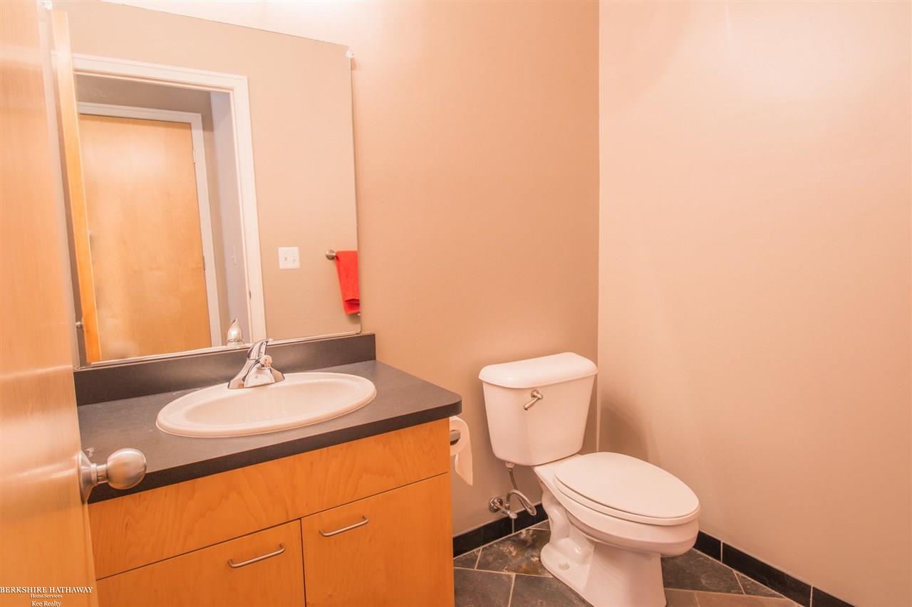 84 Clinton Street Mount Clemens, MI 48043 - Photo 5 of 41