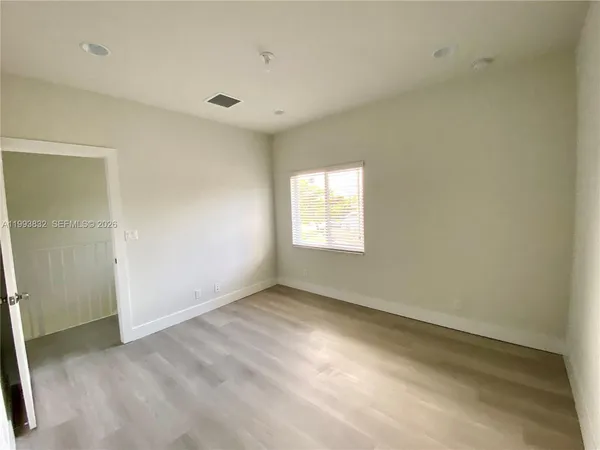 $2,900 | 5860 Lincoln Street, Unit 5860, Hollywood, FL 33021