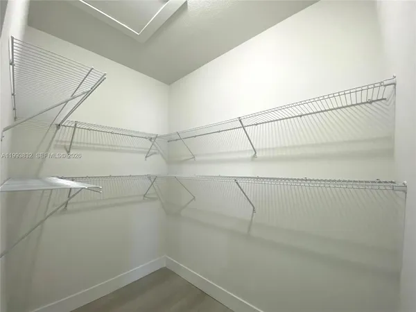 $2,900 | 5860 Lincoln Street, Unit 5860, Hollywood, FL 33021