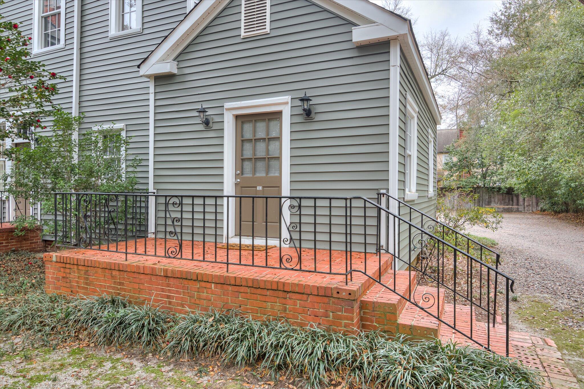 105 Florence Street Southwest Aiken, SC 29801 - Photo 20 of 57