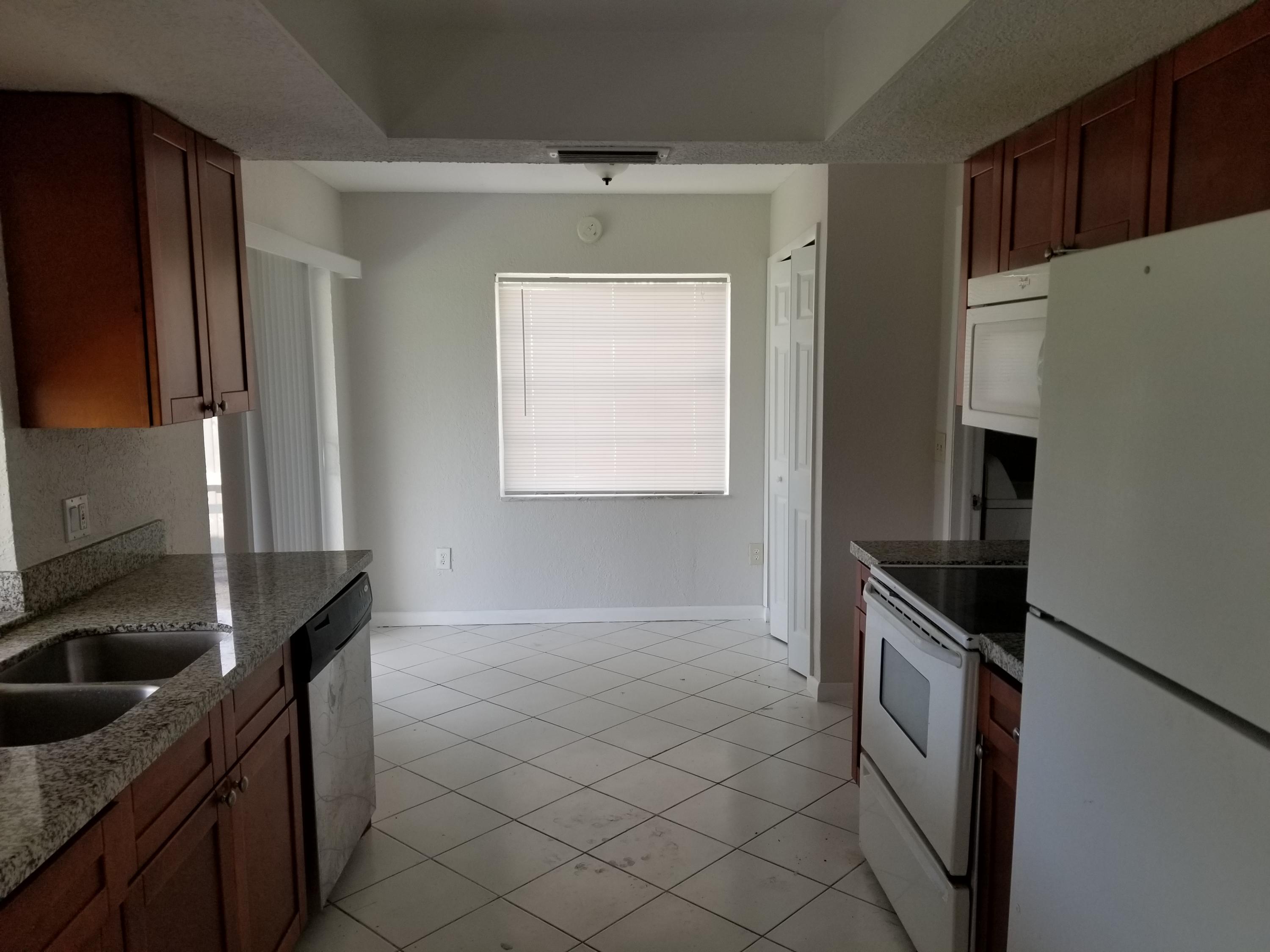 22741 Southwest 65th Avenue Boca Raton, FL 33428 - Photo 7 of 8 20171011_134136