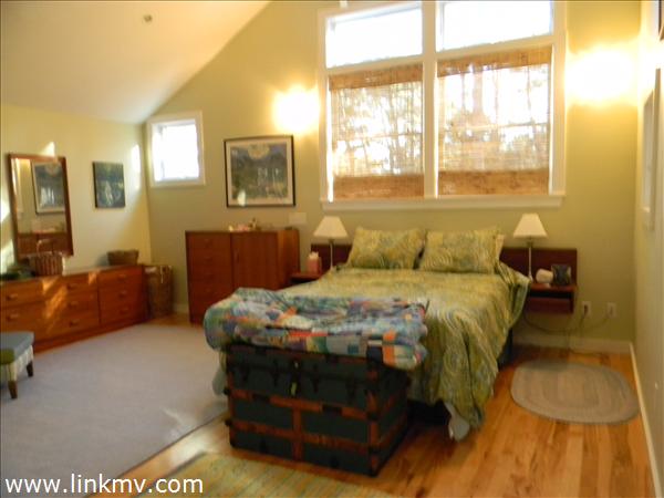 6 Sengekontacket Road Oak Bluffs, MA 02557 - Photo 12 of 13 http://d1qzqeyxiitrap.cloudfront.net/photos/22872/600/274982a2.jpg