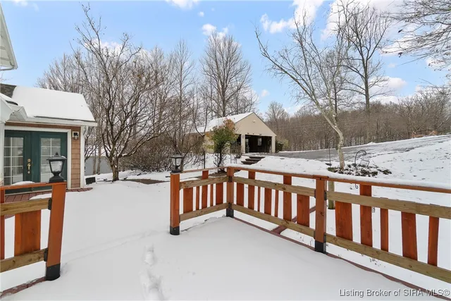 $539,000 | 2336 North Luther Road, Georgetown, IN 47122