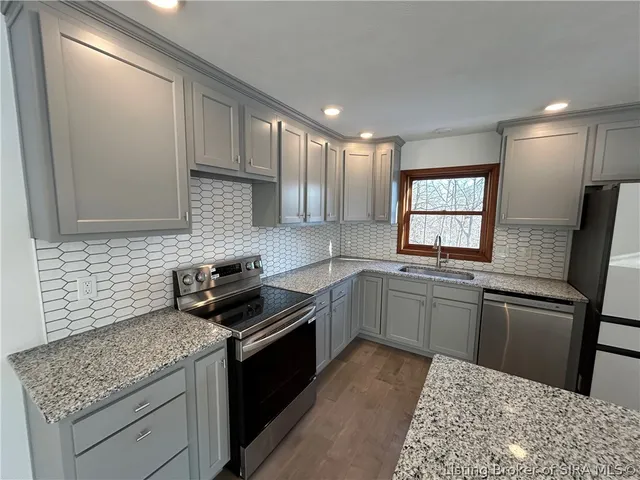 $539,000 | 2336 North Luther Road, Georgetown, IN 47122