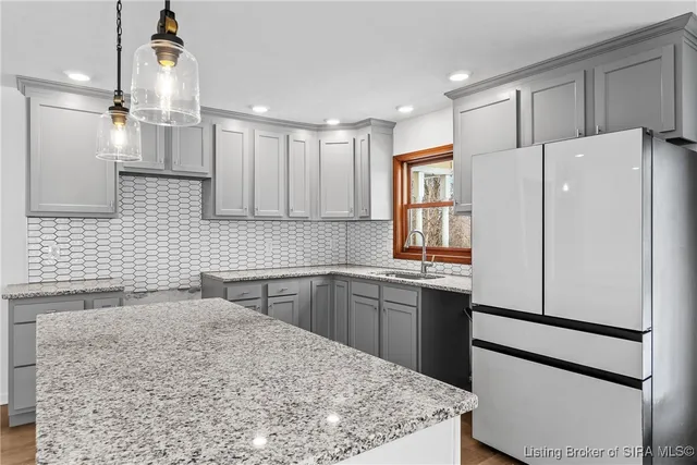 $550,000 | 2336 North Luther Road, Georgetown, IN 47122