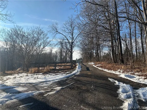 $534,900 | 2336 North Luther Road, Georgetown, IN 47122