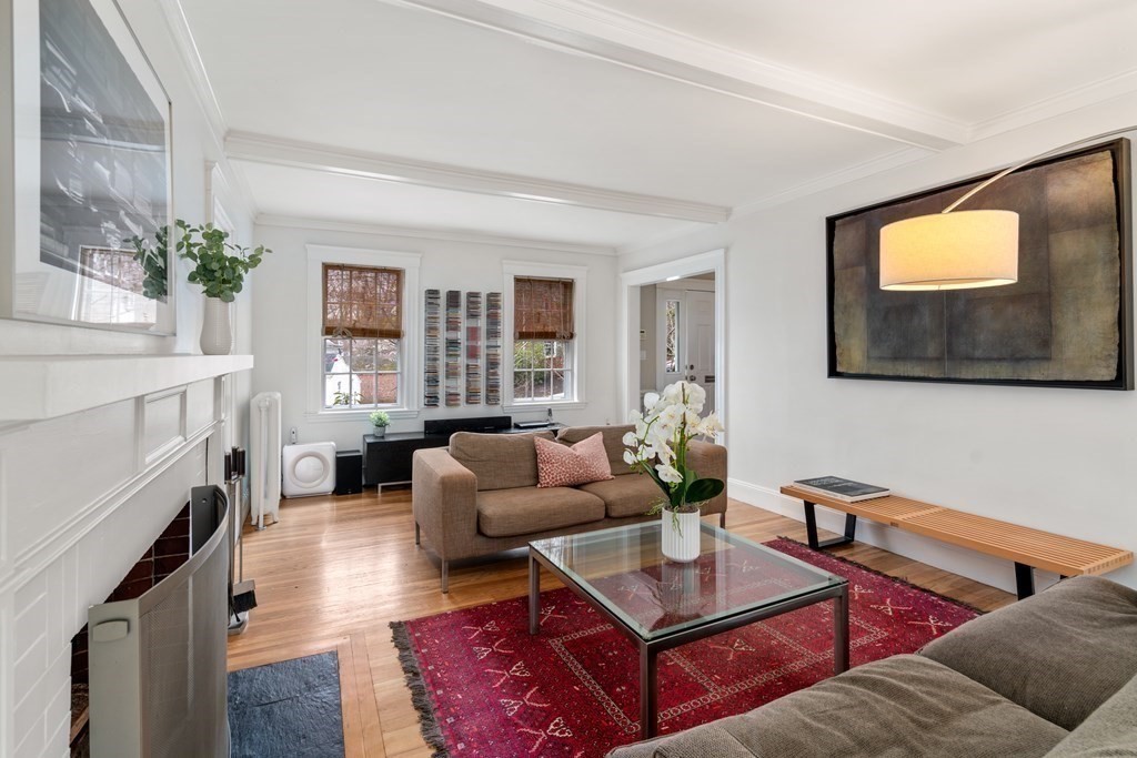 85 Stanton Road Brookline, MA 02445 - Photo 10 of 38 Gallery Image 10