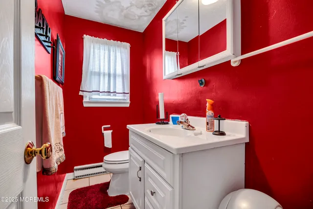 $425,000 | 3 Carlo Drive, Keansburg, NJ 07734