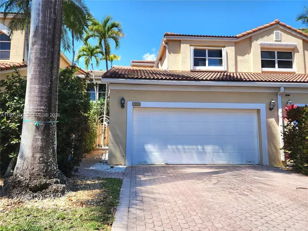 $5,000 | 21028 Northeast 34th Court, Unit 21028, Aventura, FL 33180