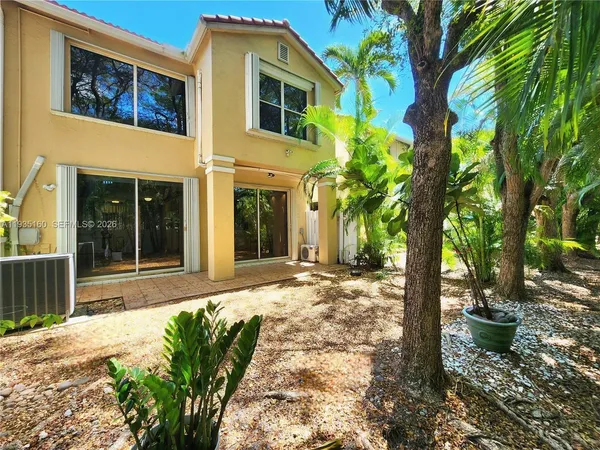 $5,000 | 21028 Northeast 34th Court, Unit 21028, Aventura, FL 33180