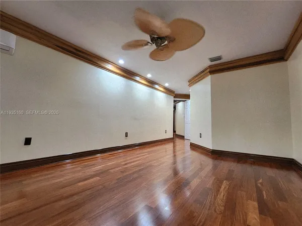 $5,000 | 21028 Northeast 34th Court, Unit 21028, Aventura, FL 33180