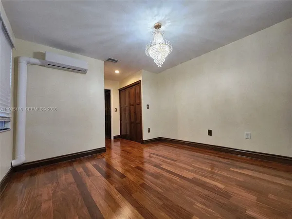 $5,000 | 21028 Northeast 34th Court, Unit 21028, Aventura, FL 33180