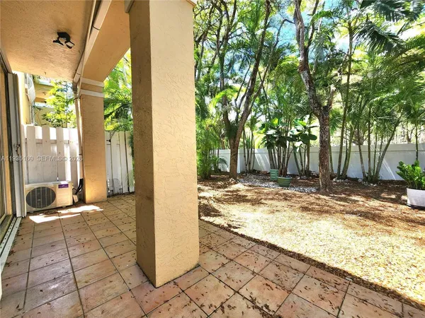 $5,000 | 21028 Northeast 34th Court, Unit 21028, Aventura, FL 33180