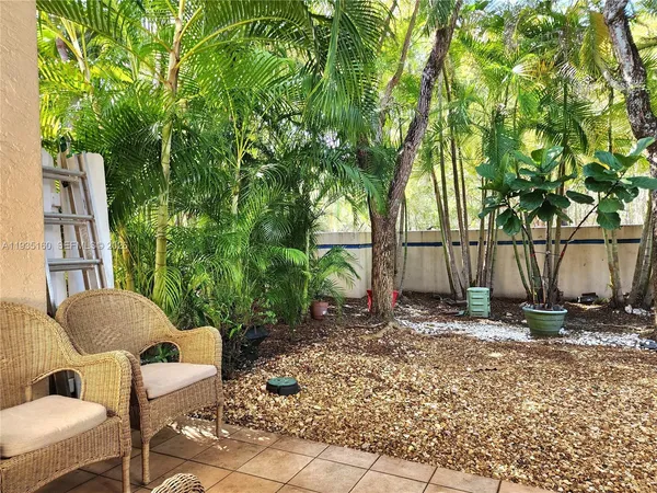 $5,000 | 21028 Northeast 34th Court, Unit 21028, Aventura, FL 33180