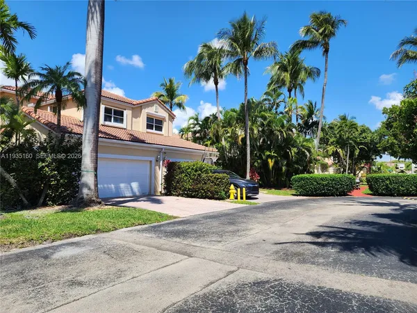 $5,000 | 21028 Northeast 34th Court, Unit 21028, Aventura, FL 33180
