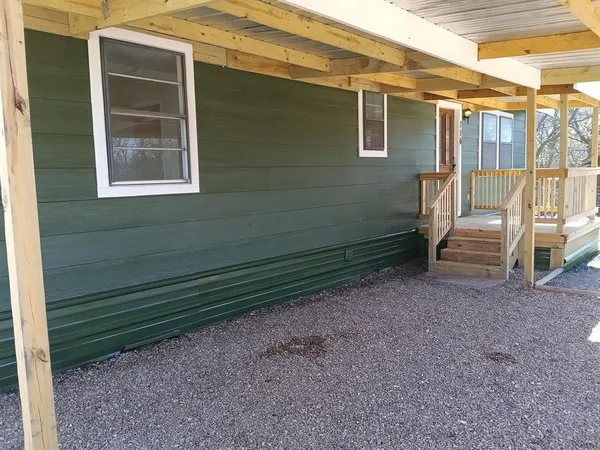 $1,250 | 116 Lusk Street, Bailey, TX 75452
