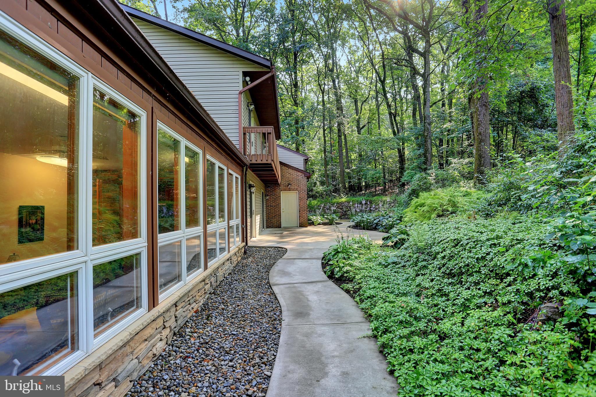 660 Owen Road York, PA 17403 - Photo 6 of 61 Gallery Image 6