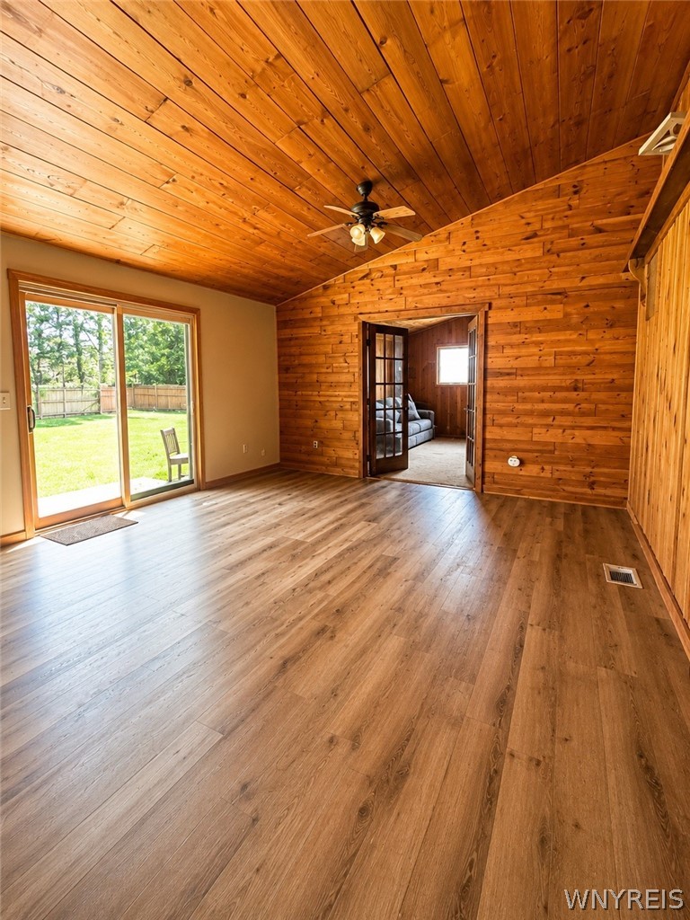11487 Jennings Road North Collins, NY 14091 - Photo 2 of 4