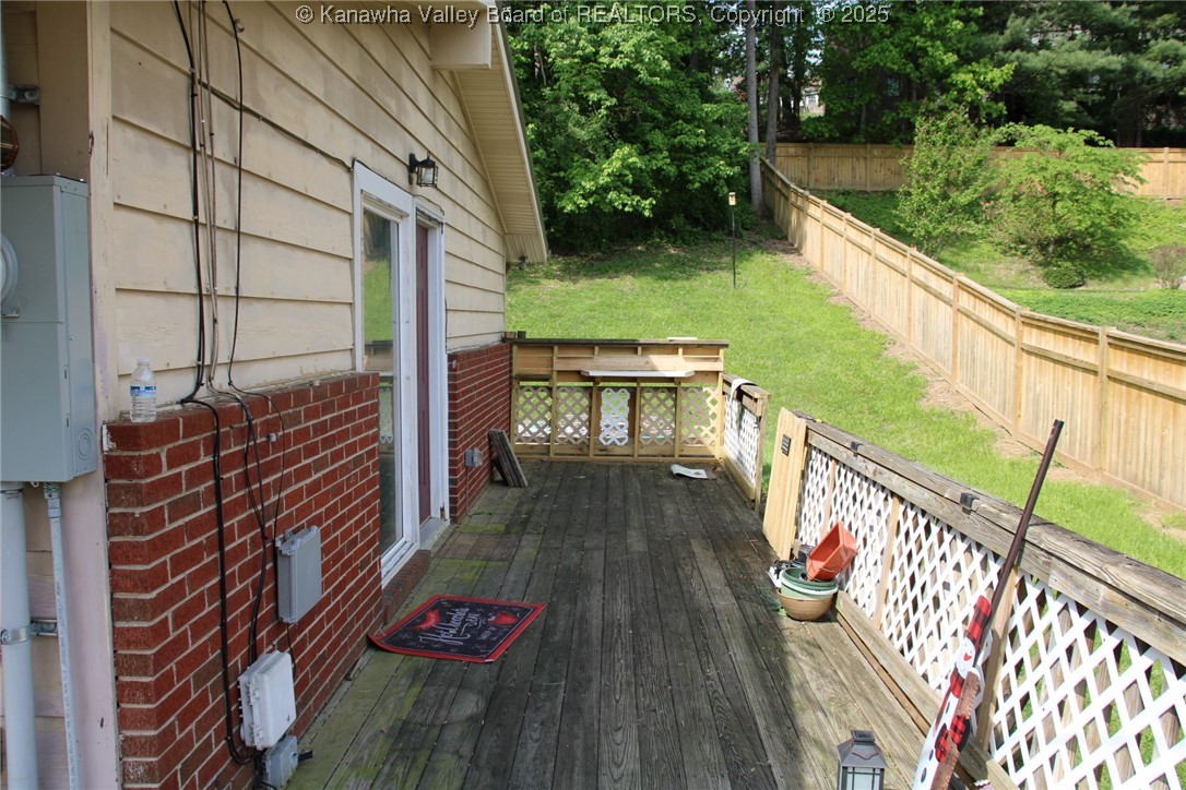 1741 Huber Road Charleston, WV 25314 - Photo 4 of 33 Gallery Image 4