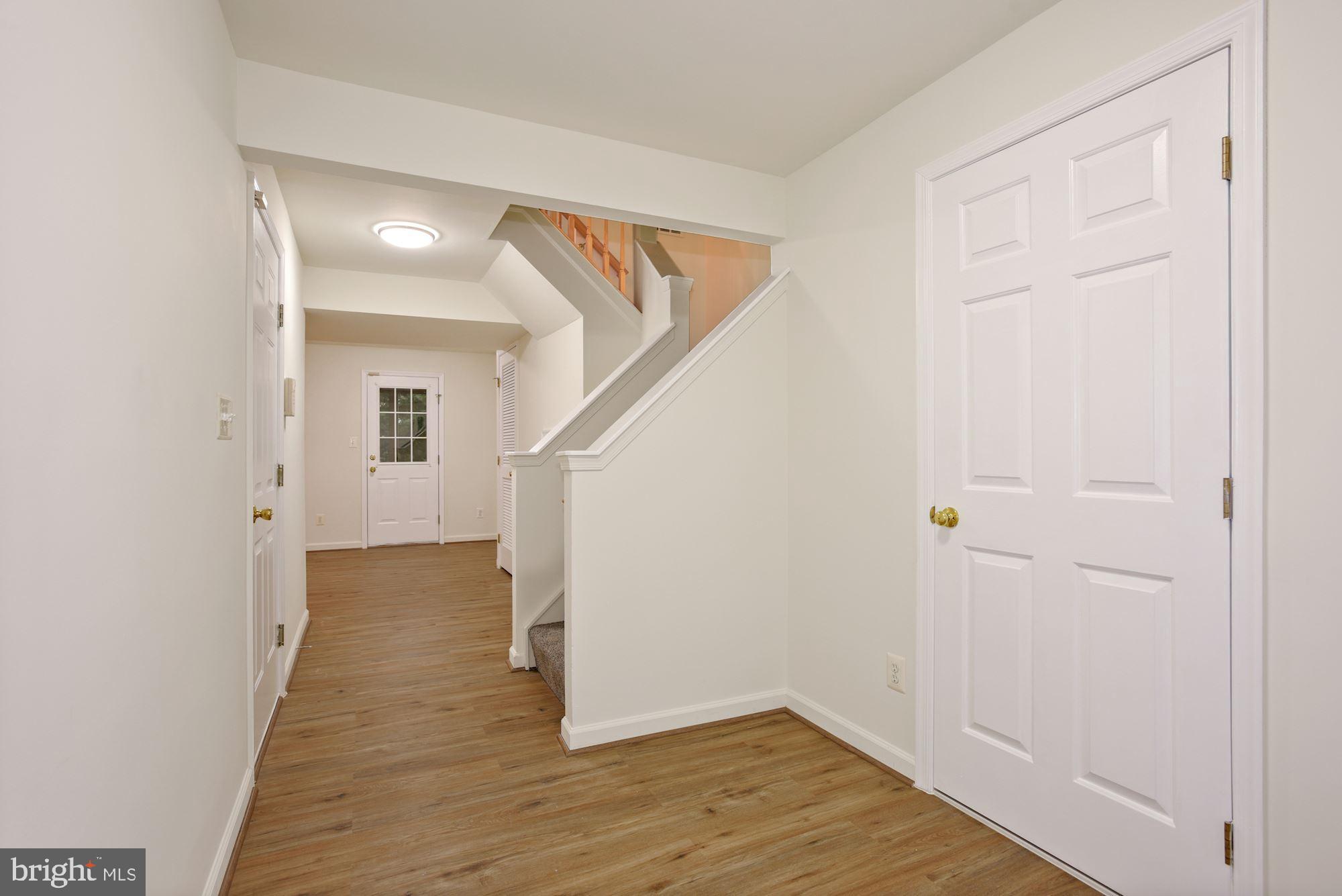 13617 Beckingham Drive Herndon, VA 20171 - Photo 24 of 32