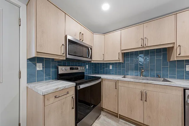 $220,000 | 325 West River Street, Waterville, MN 56096