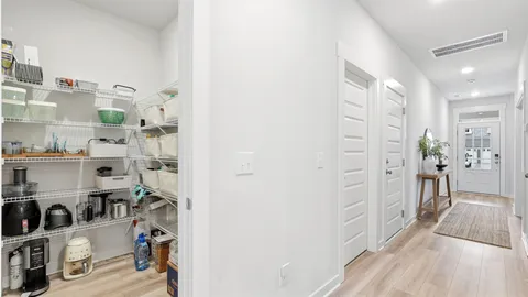 $585,000 | 854 Nightingale Avenue, Hendersonville, TN 37075