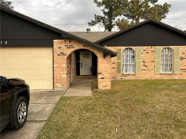 $1,700 | 1312 North Sugar Ridge Road, Laplace, LA 70068