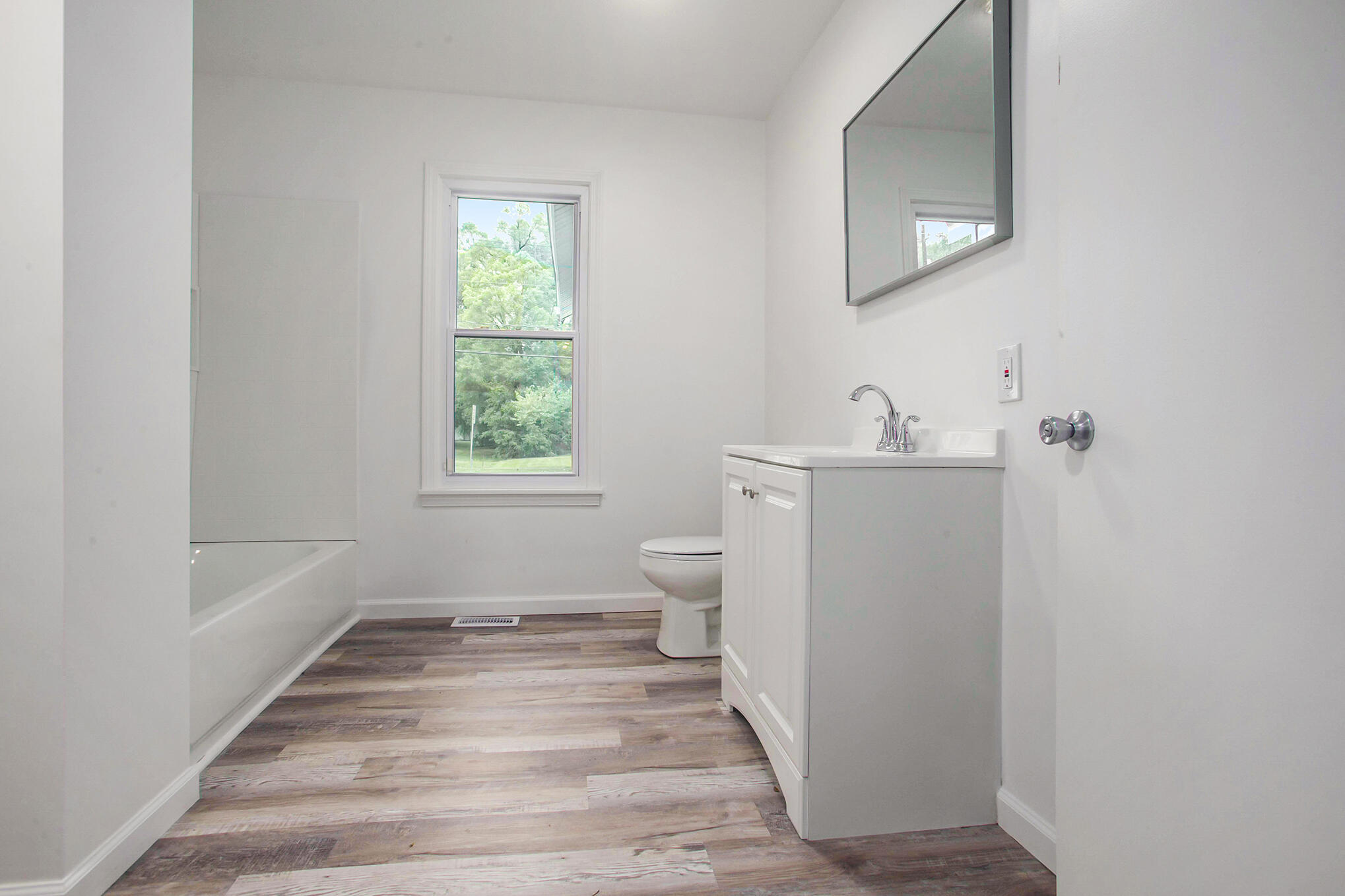 411 6th Avenue Three Rivers, MI 49093 - Photo 14 of 20 1DC_7967